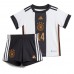 Billiga Tyskland Jamal Musiala #14 Barnkläder Hemma fotbollskläder till baby VM 2022 Kortärmad (+ Korta byxor)